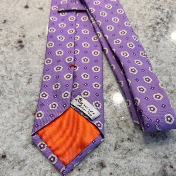 Peter Millar Lavender Geometric Men's Tie 100% Silk Made in Italy - Picture 2 of 2